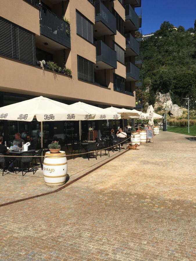 Bratislava Center, River Front, Private Parking Included ภายนอก รูปภาพ